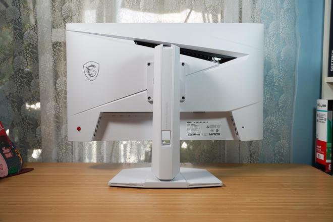 白色闪电320Hz高刷电竞显示器微星MAG 274QRFW X32白刃体验(图3)